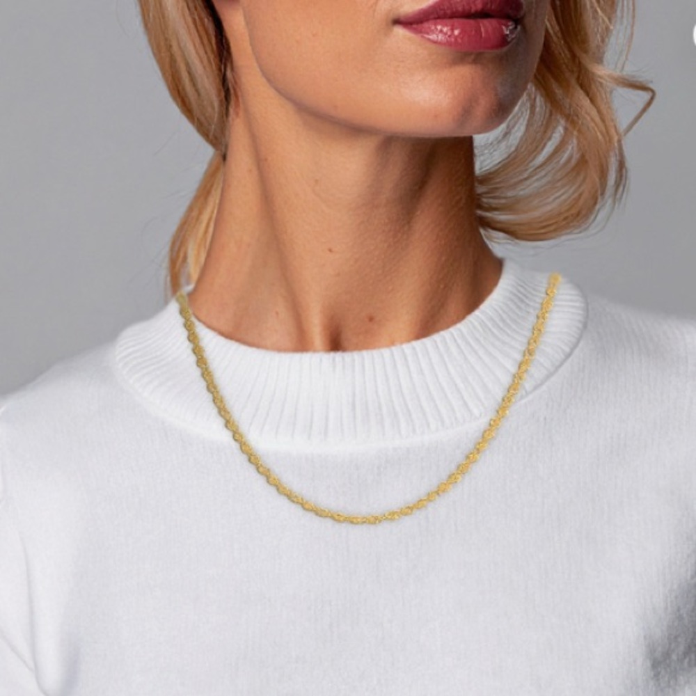 ☘️18k solid yellow Gold 22 inch Rope Chain Necklace 2.5 mm, 1.9 grams